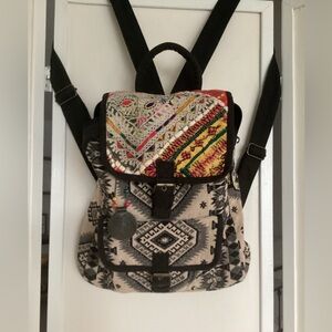 Boho southwest woven Catori backpack EUC  black multicolor Aztec